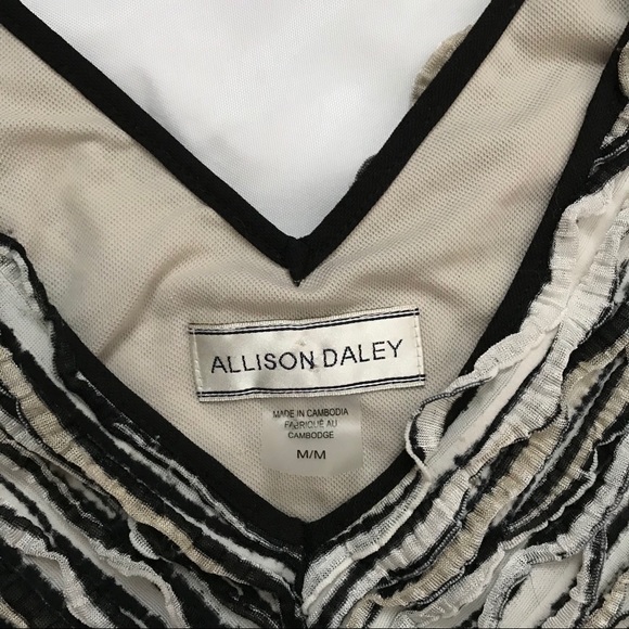 Woman’s tank top - Picture 1 of 2